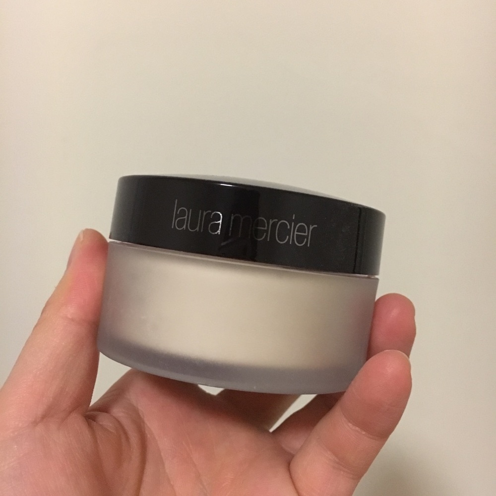 LAURA MERCIER Translucent Loose Setting Powder